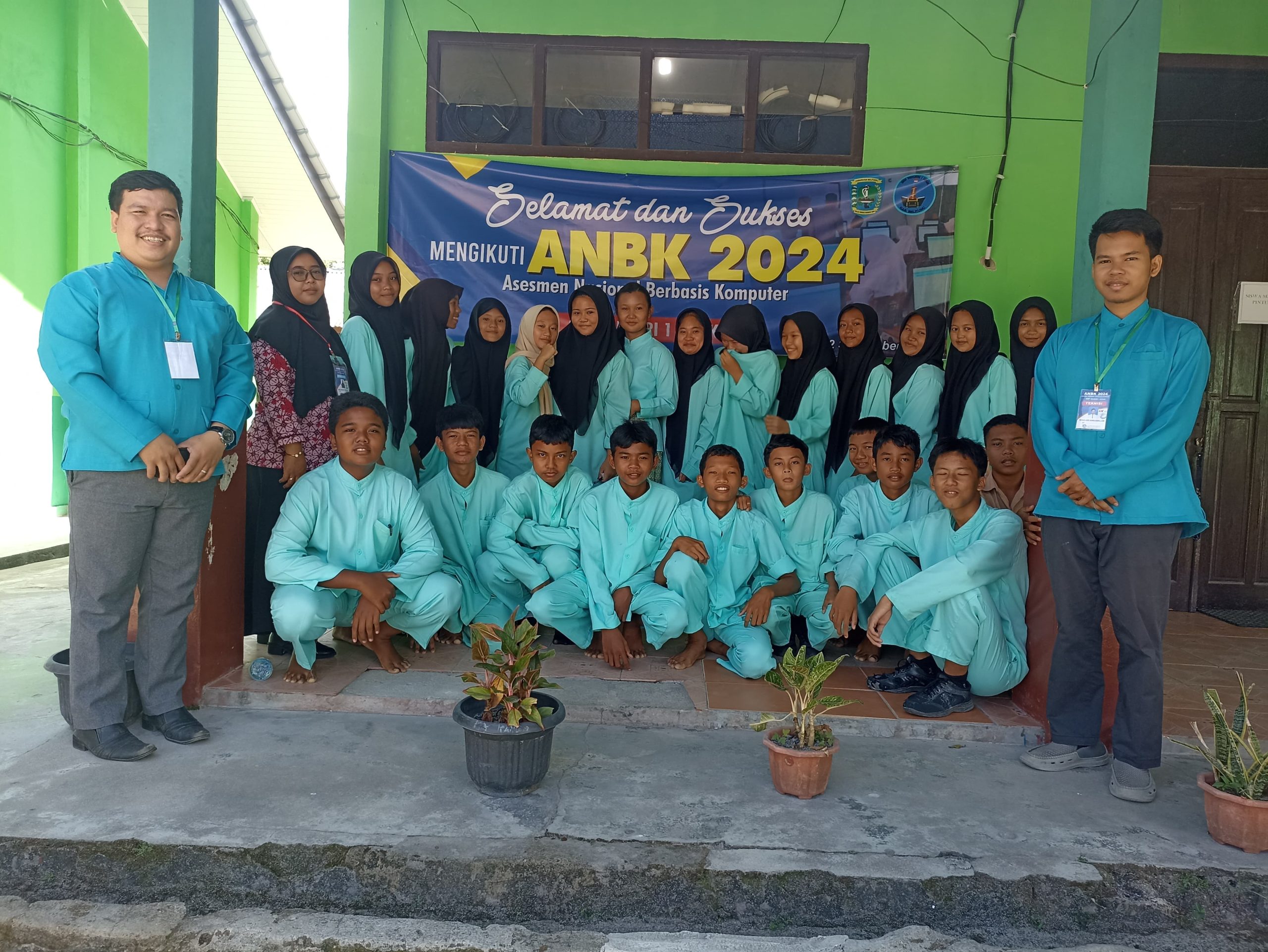 ASESMEN NASIONAL BERBASIS KOMPUTER (ANBK) SMP N 1 SIJUK 2024 ASESMEN NASIONAL BERBASIS KOMPUTER (ANBK) SMP N 1 SIJUK 2024
