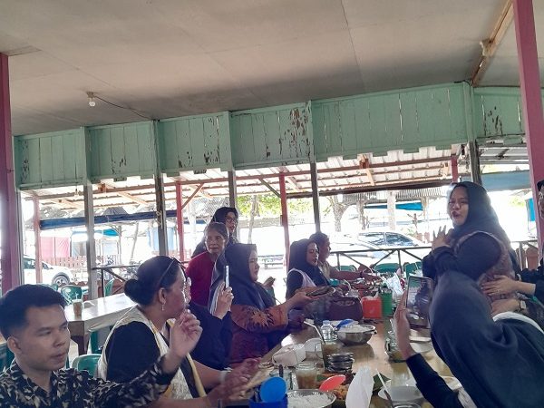 PELEPASAN TENAGA TEKNIS DAN PENYAMBUTAN GURU DENGAN STATUS P3K PELEPASAN TENAGA TEKNIS DAN PENYAMBUTAN GURU DENGAN STATUS P3K