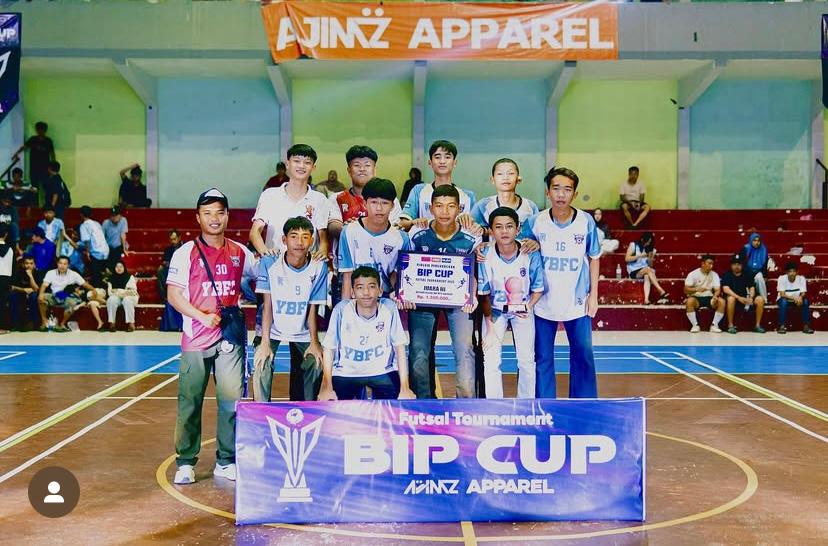 TIM FUTSAL SPENSASI RAIH JUARA 3 DI EVENT BIP CUP PELAJAR 2025 TIM FUTSAL SPENSASI RAIH JUARA 3 DI EVENT BIP CUP PELAJAR 2025