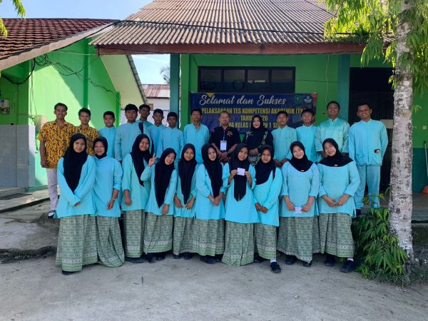 PELAKSANAAN TKA SMP N 1 SIJUK