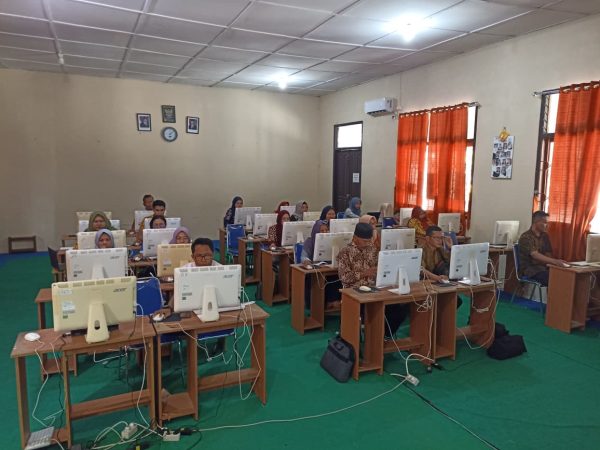 Survey Lingkungan Belajar (Sulingjar) SMP Negeri 1 Sijuk Survey Lingkungan Belajar (Sulingjar) SMP Negeri 1 Sijuk