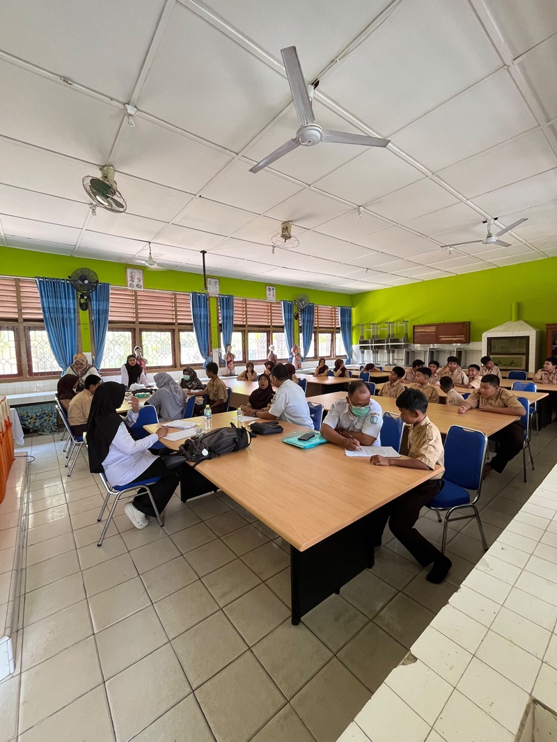 Skrining Kesehatan Siswa di SMP Negeri 1 Sijuk, Upaya Deteksi Dini untuk Mewujudkan Generasi Sehat Skrining Kesehatan Siswa di SMP Negeri 1 Sijuk, Upaya Deteksi Dini untuk Mewujudkan Generasi Sehat