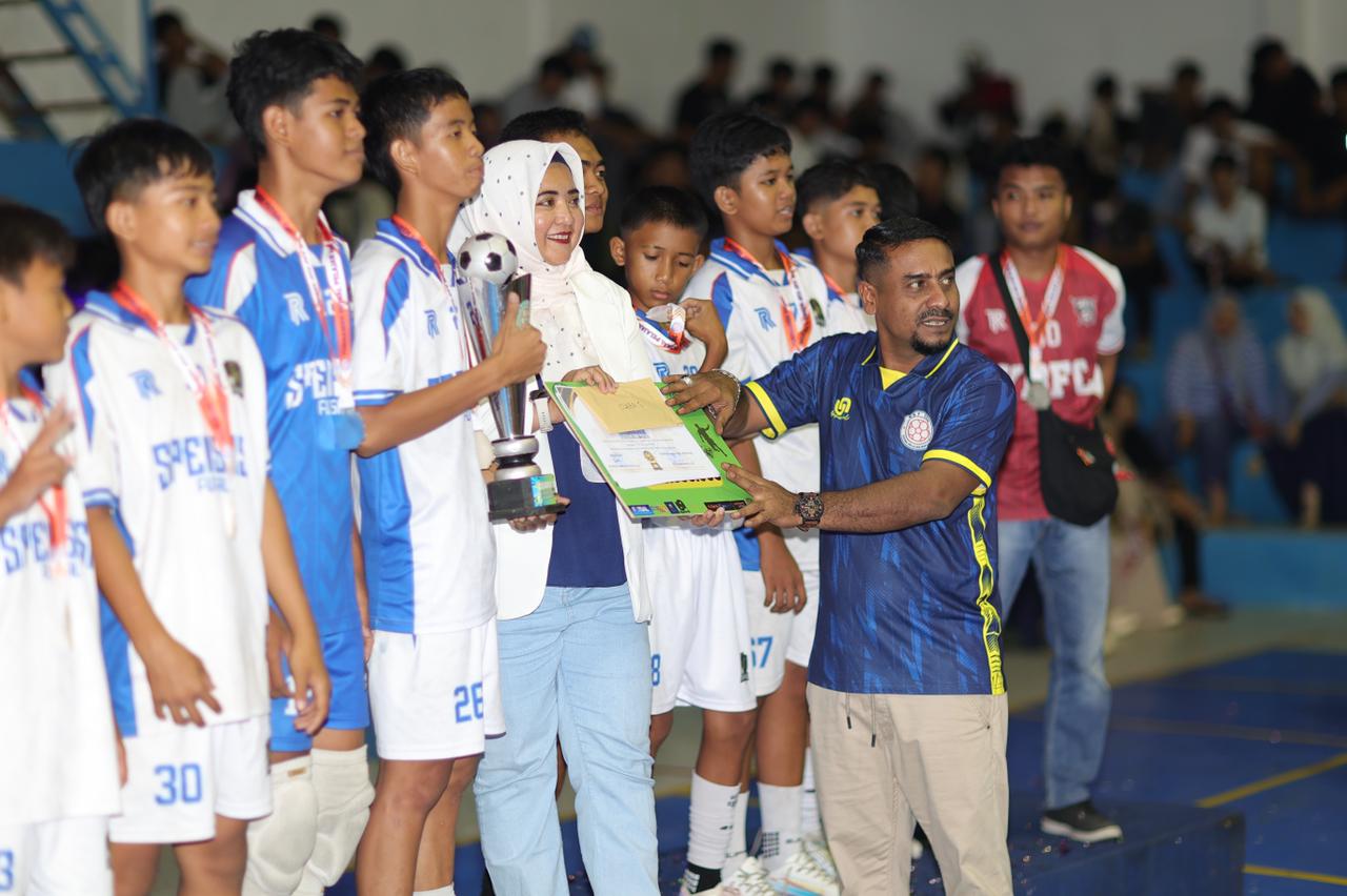 SMP NEGERI 1 SIJUK MENDUDUKI JUARA 2 PADA AJANG TURNAMEM AAF FUTSAL PELAJAR 2026